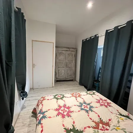 Le Rockastel Frühstückspension Le Caylar